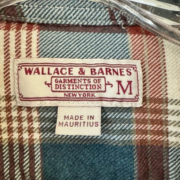 Wallace & Barnes Plaid Button-Up Shirt Size Medium - Picture 5 of 5